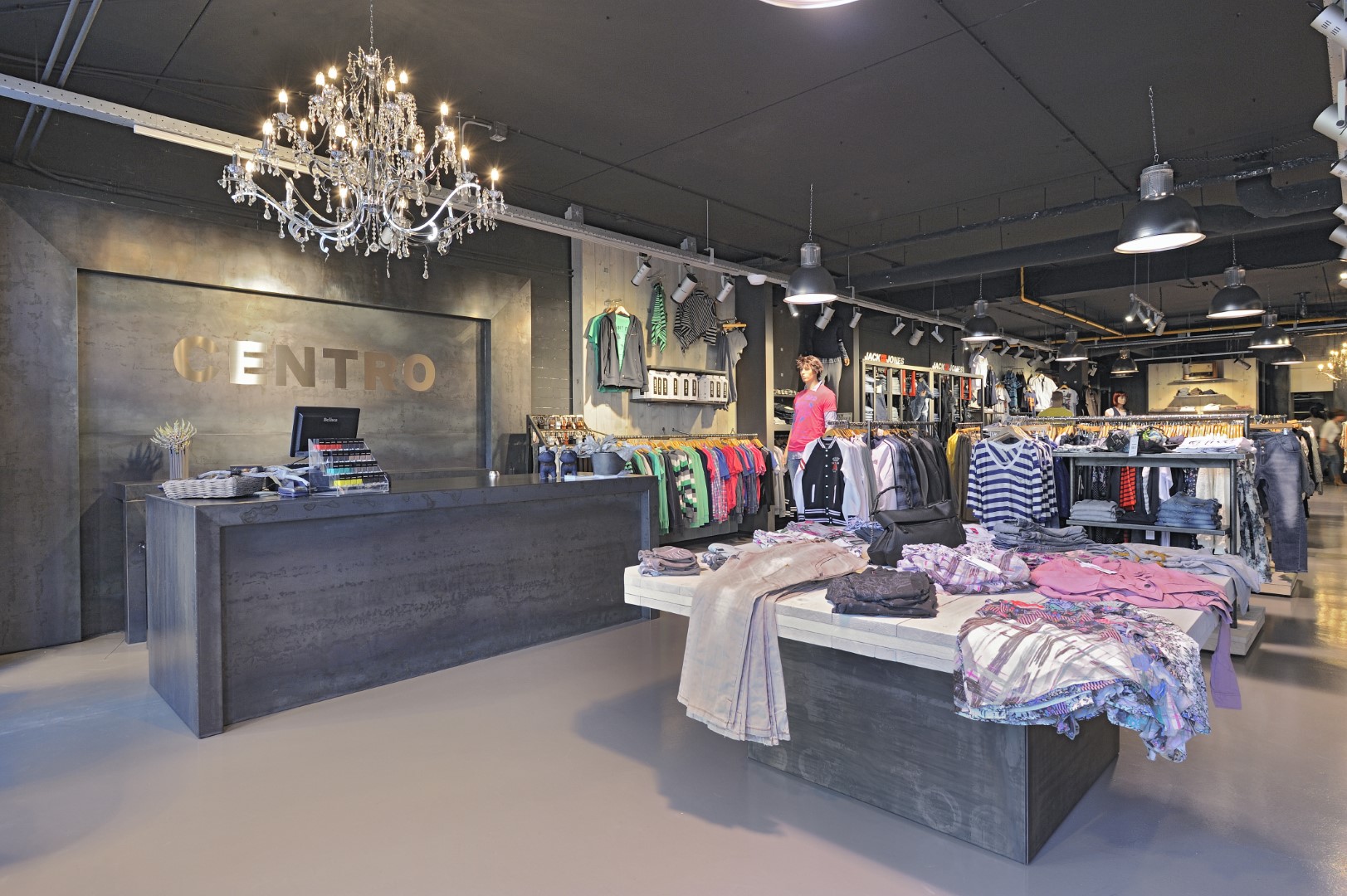 Centro House of Jeans, NL - 